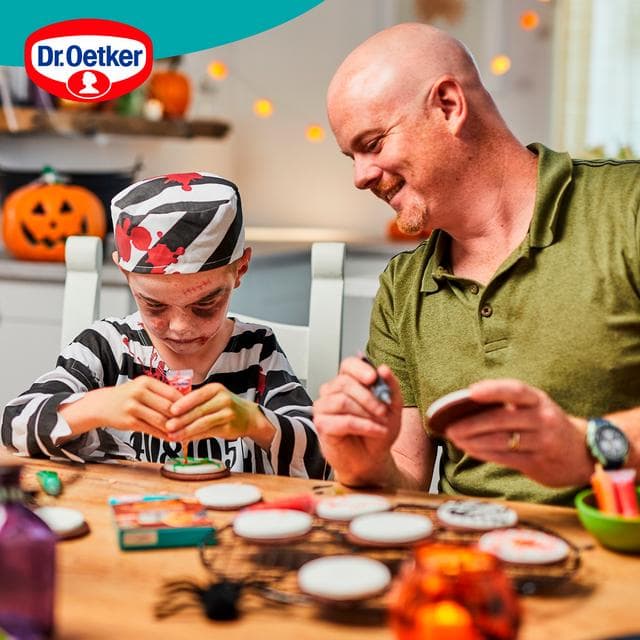 Dr. Oetker 4 x 19g The Spooks of Halloween Decorating Icing - gallery image 2