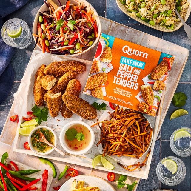 Quorn Takeaway Salt & Pepper Tenders 240g - gallery image 2