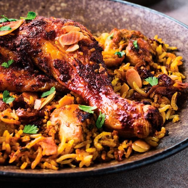 Sainsbury's Discovery 730g Chicken Biryani, Taste the Difference - gallery image 3