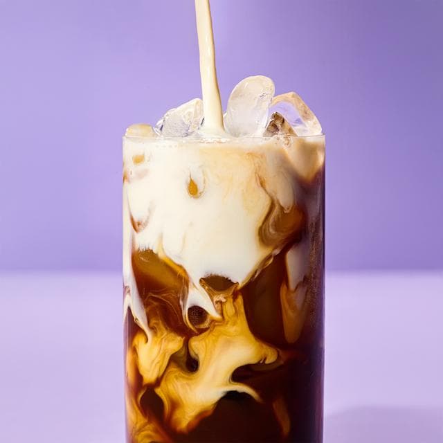 MOMA Barista Oat Drink Chilled 750ml - gallery image 3
