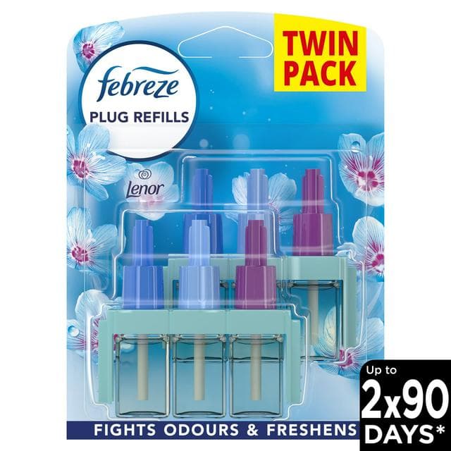 Febreze 3Volution Air Freshener Plug In Refill Spring Awakening 2 x 20ml - gallery image 1
