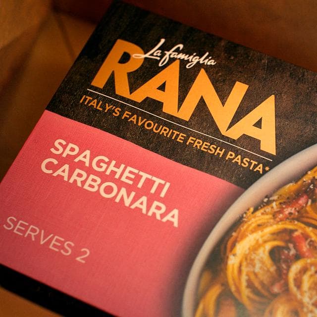 La Famiglia Rana Spaghetti Carbonara 814g - gallery image 3