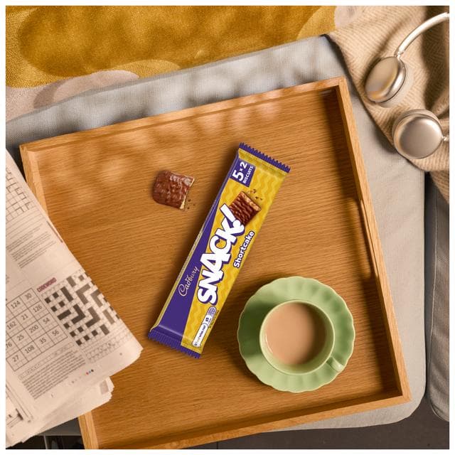 Cadbury 5 x 20g Snack Chocolate Covered Shortcake Multipack Biscuits - gallery image 2