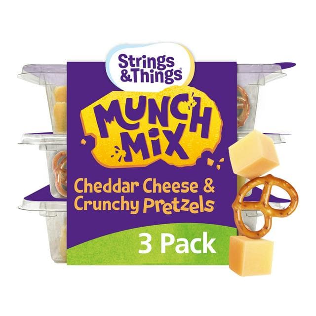 Strings & Things Munch Mix Cheddar Cheese & Crunchy Pretzels 90g - gallery image 1