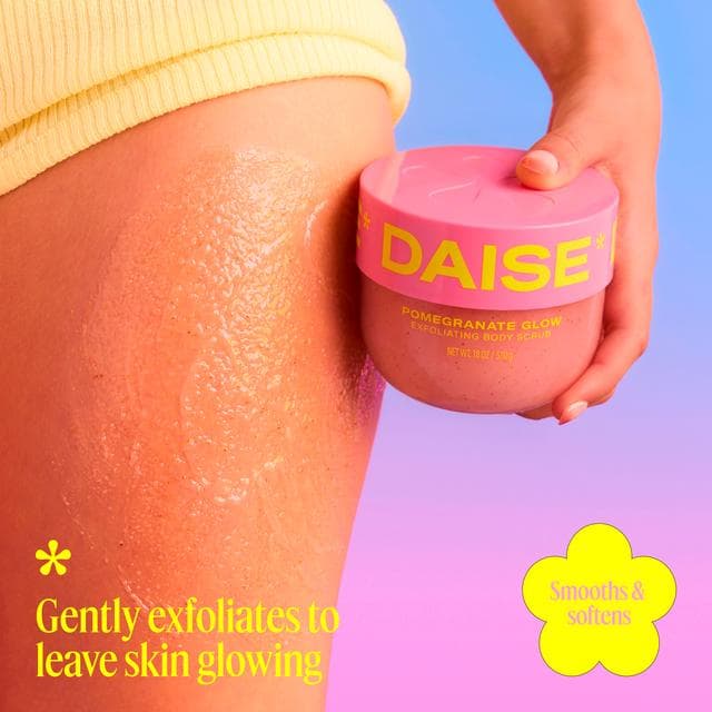 Daise 510g Pomegranate Glow Exfoliating Body Scrub - gallery image 3