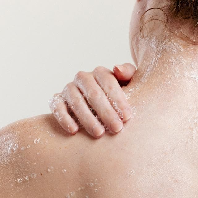 Fussy 320ml Coconut Milk Refillable Natural Body Wash - gallery image 6