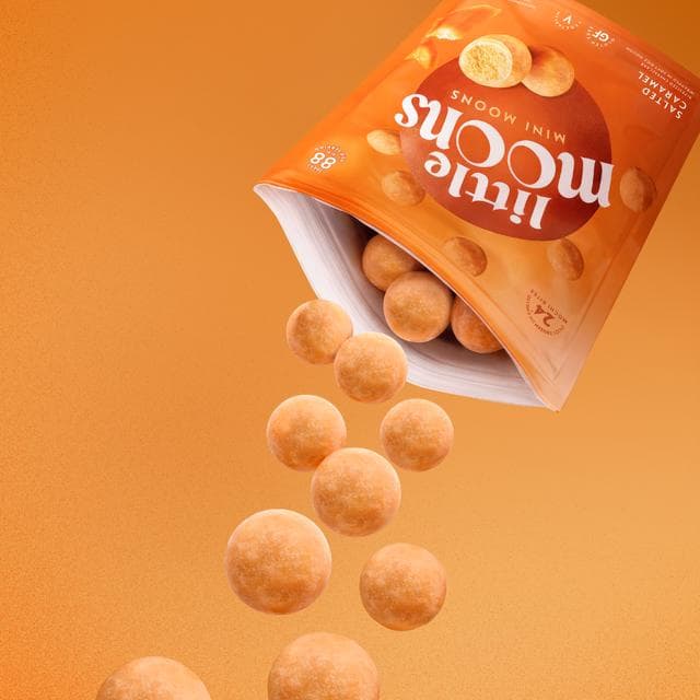 Little Moons Mini Moons 168g Salted Caramel Cheesecake Frozen Snack - gallery image 3