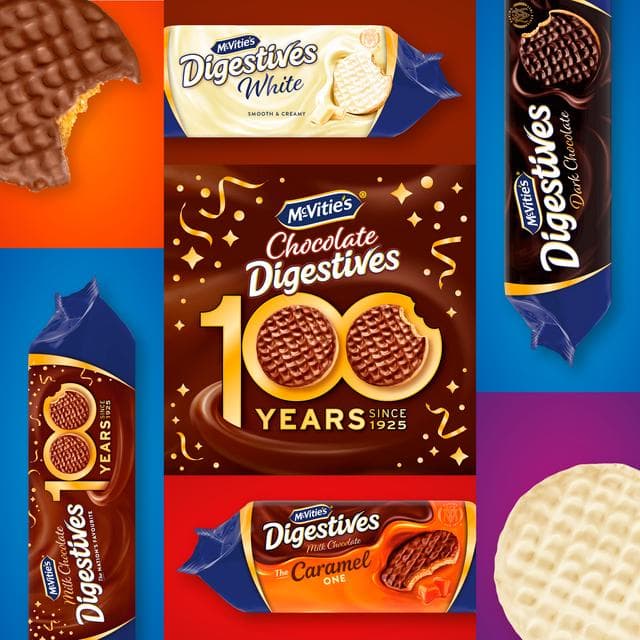 McVitie's Digestives 2 x 266g Dark Chocolate Twin Pack Biscuits - gallery image 4