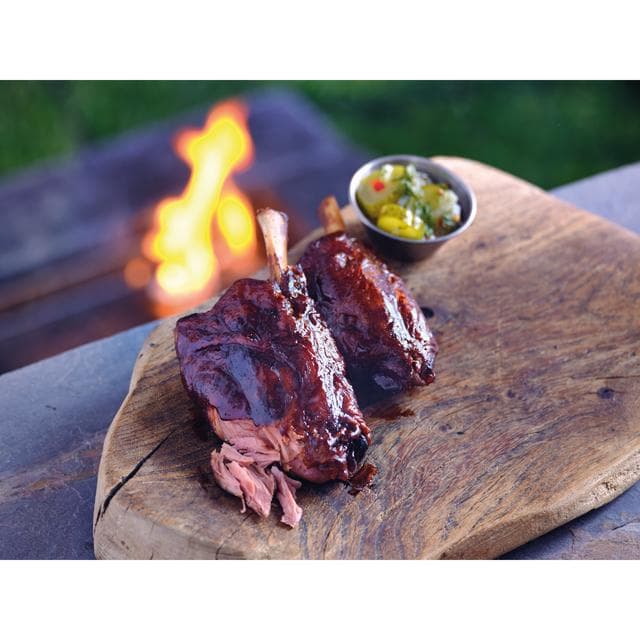 Sainsbury's Discovery 360g Slow Cooked Hot Smoked BBQ Gammon Shanks, Taste the Difference - gallery image 2