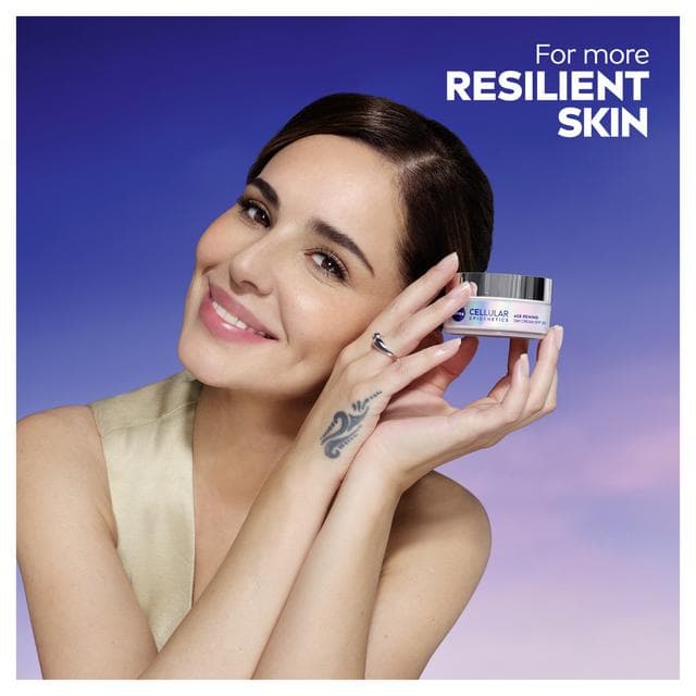 Nivea Cellular Epigenetics 50ml SPF30 Age Rewind Day Cream - gallery image 2