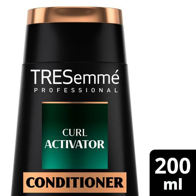 TRESemmé Professional 200ml Gently Detangles & Intensely Hydrates Hair Curl Activator Conditioner - gallery image 1