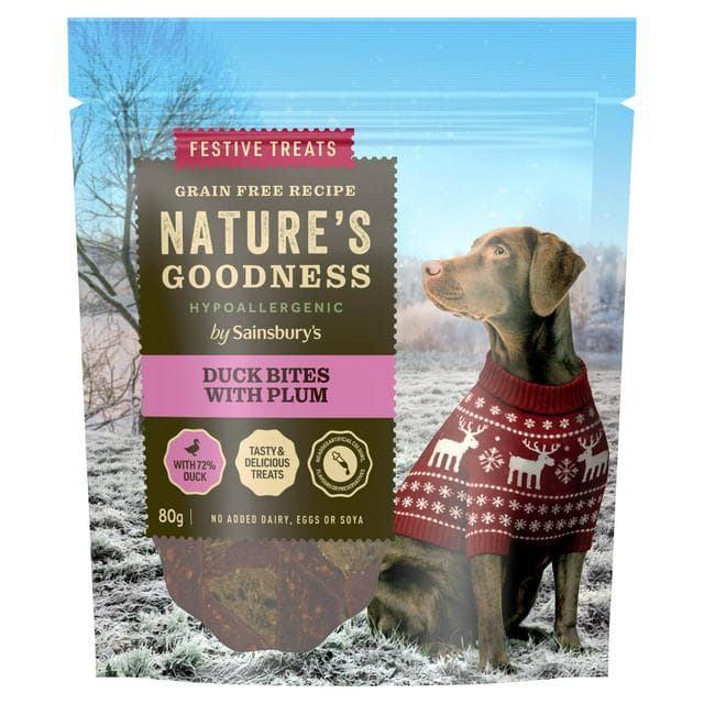 Sainsbury's 80g Festive Duck Dog Treats with Plum Burger - gallery image 1