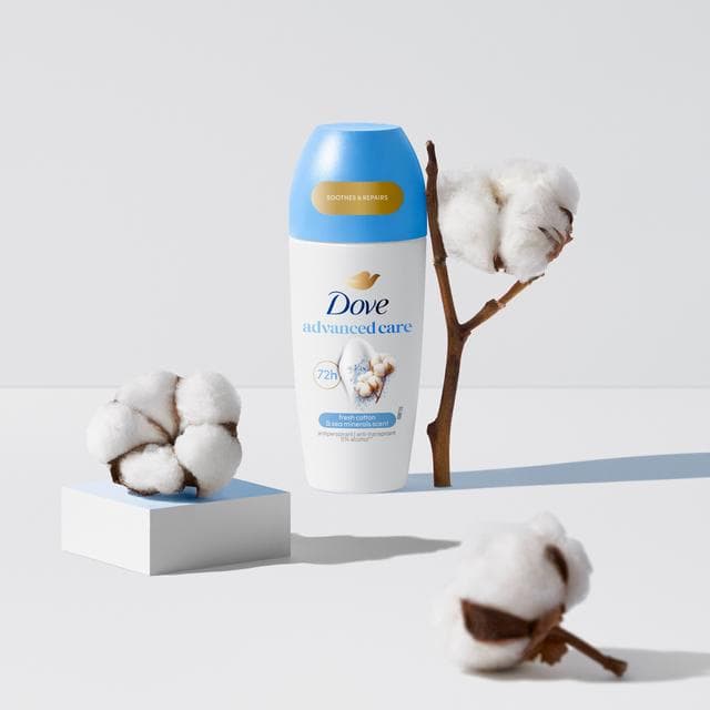 Dove Advanced Care 50ml Fresh Cotton & Sea Minerals Antiperspirant Roll on Deodorant - gallery image 2