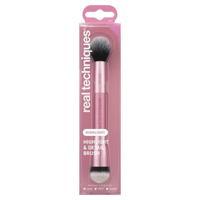 Real Techniques Highlight & Detail Brush - gallery image 1