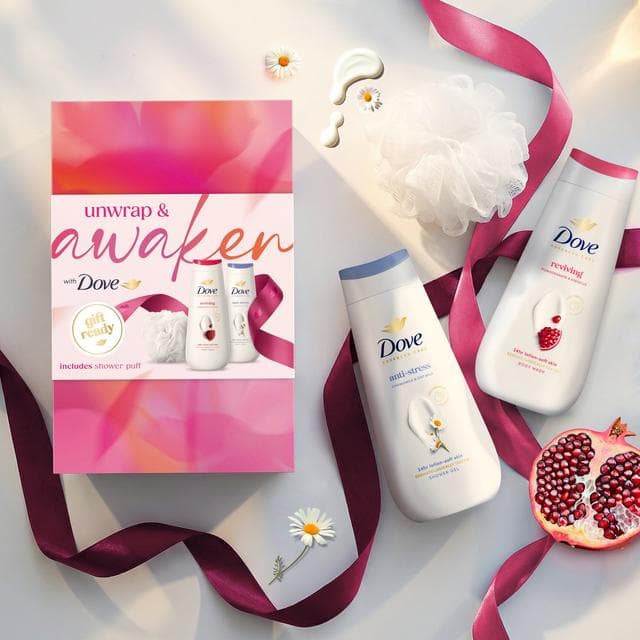 Dove 2 x Awaken Body Wash Gift Set - gallery image 5