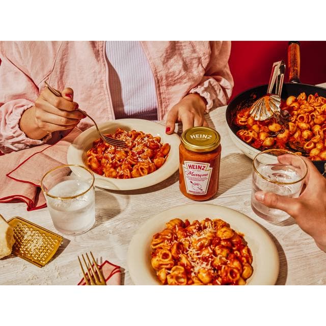 Heinz 350g Marry Me Pasta Sauce - gallery image 3