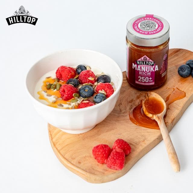 Hilltop 225g Manuka Raw & Monofloral 250 + MGO Honey - gallery image 3