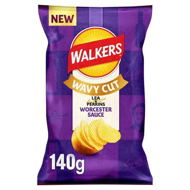 Walkers Wavy Cut 140g Worcester Sauce Ridged Sharing Crisps - gallery image 1