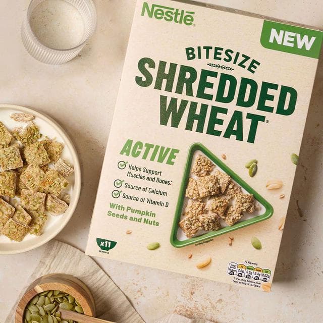 Nestlé Shredded Wheat Bitesize 450g Active Pumpkin Seeds & Nuts Breakfast Cereal - gallery image 2