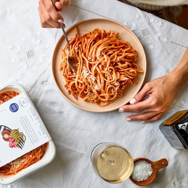 Odysea 400g All'Amatriciana Linguine Pasta - gallery image 2