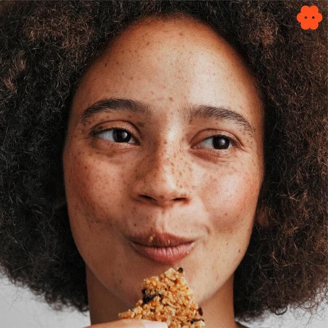 Graze Oat Boosts 3 x 40g Cocoa Orange Flapjacks - gallery image 4