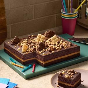 Sainsbury's 1.6kg Fully Loaded Chocolate Brownie Traybake, Taste the Difference